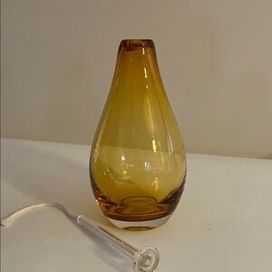 Amber Glass oil lamp with Stopper